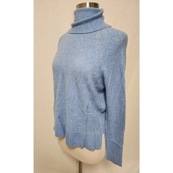 J Crew Womens Turtleneck Sweater with Side Slits in Supersoft yarn Size XXS Blue - Picture 7 of 7
